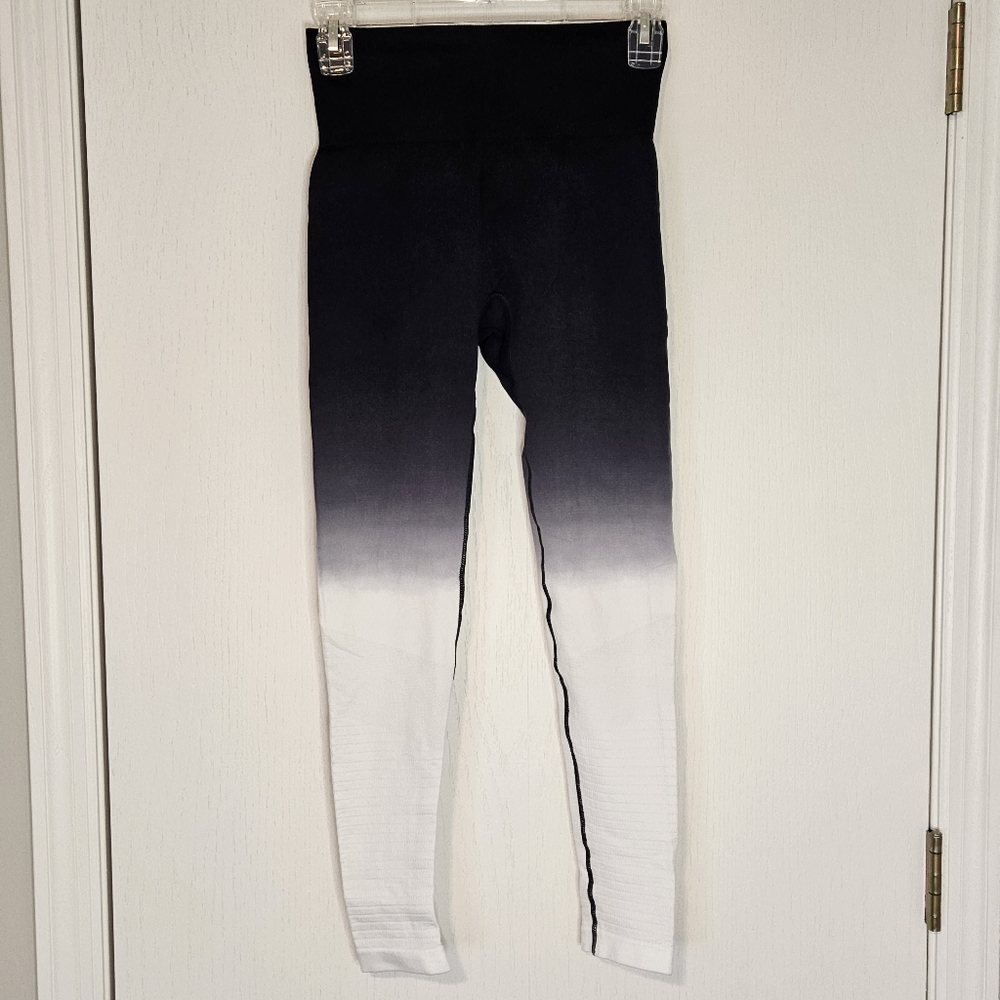 Zyia Active Leggings